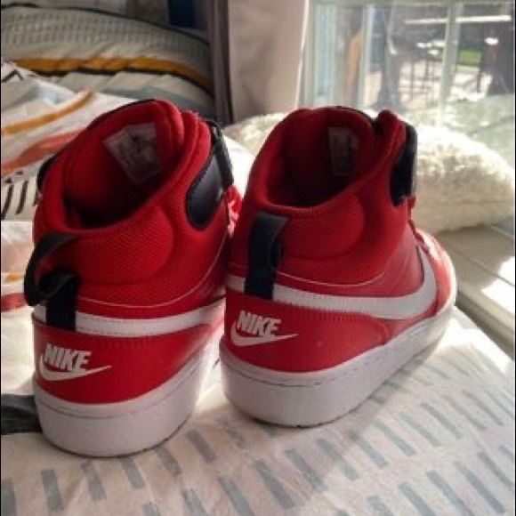 Red Nike Court Borough Mid Womens size 8 - Picture 4 of 4